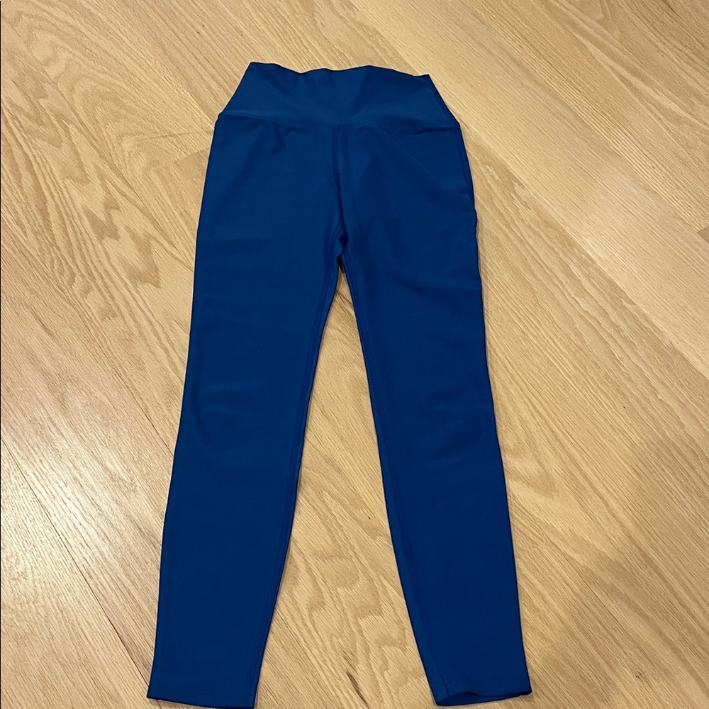 FIVE DANCEWEAR LEGGINGS - size YL - blue